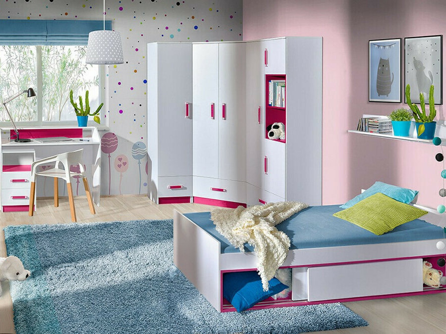 Furniture collection Lorlare