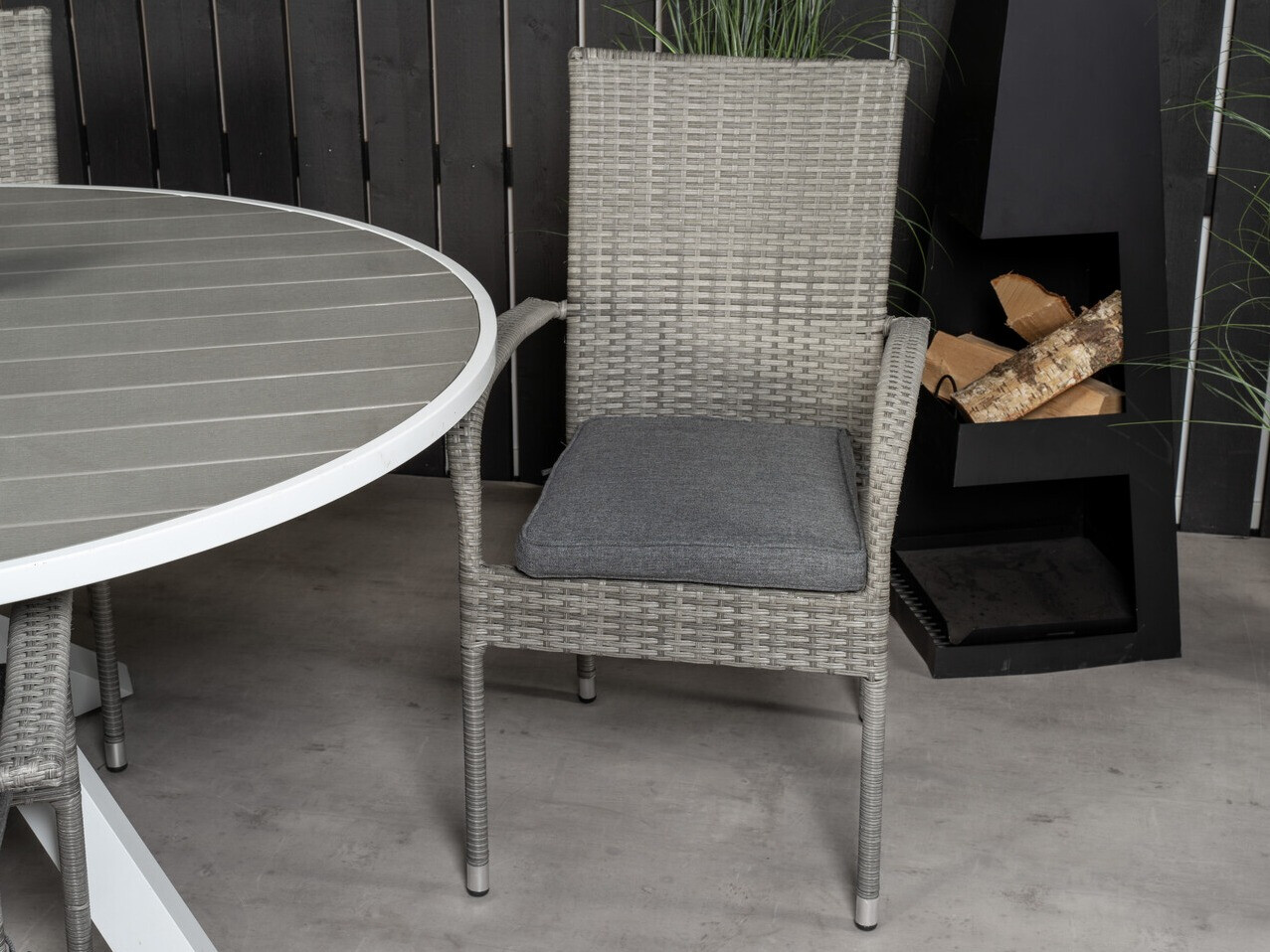Table and chairs set Dallas 2390