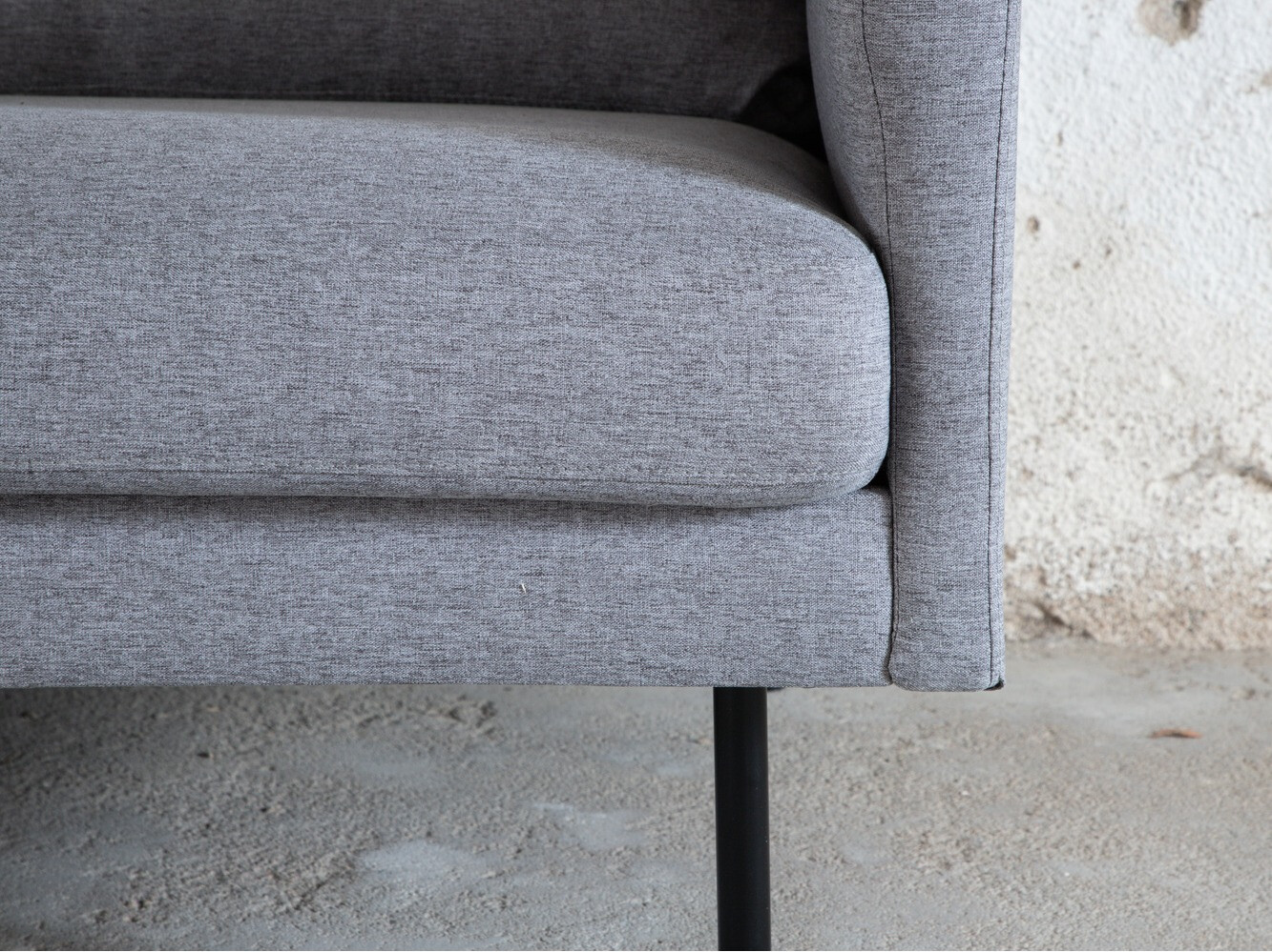 Sofa Fercame 103 (Grey + Black)