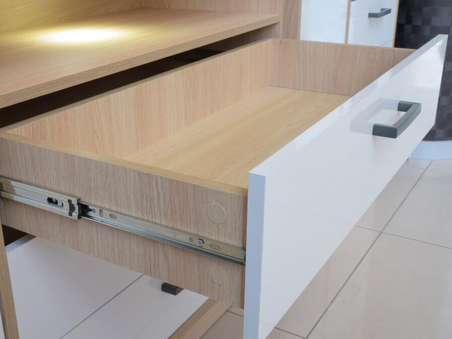 Chest of drawers Dornolo 103