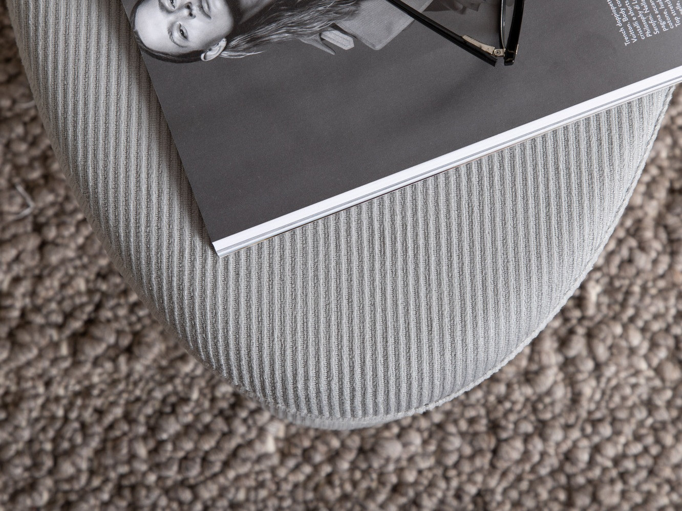 Upholstered bench Dallas 2920 (Grey + Black)
