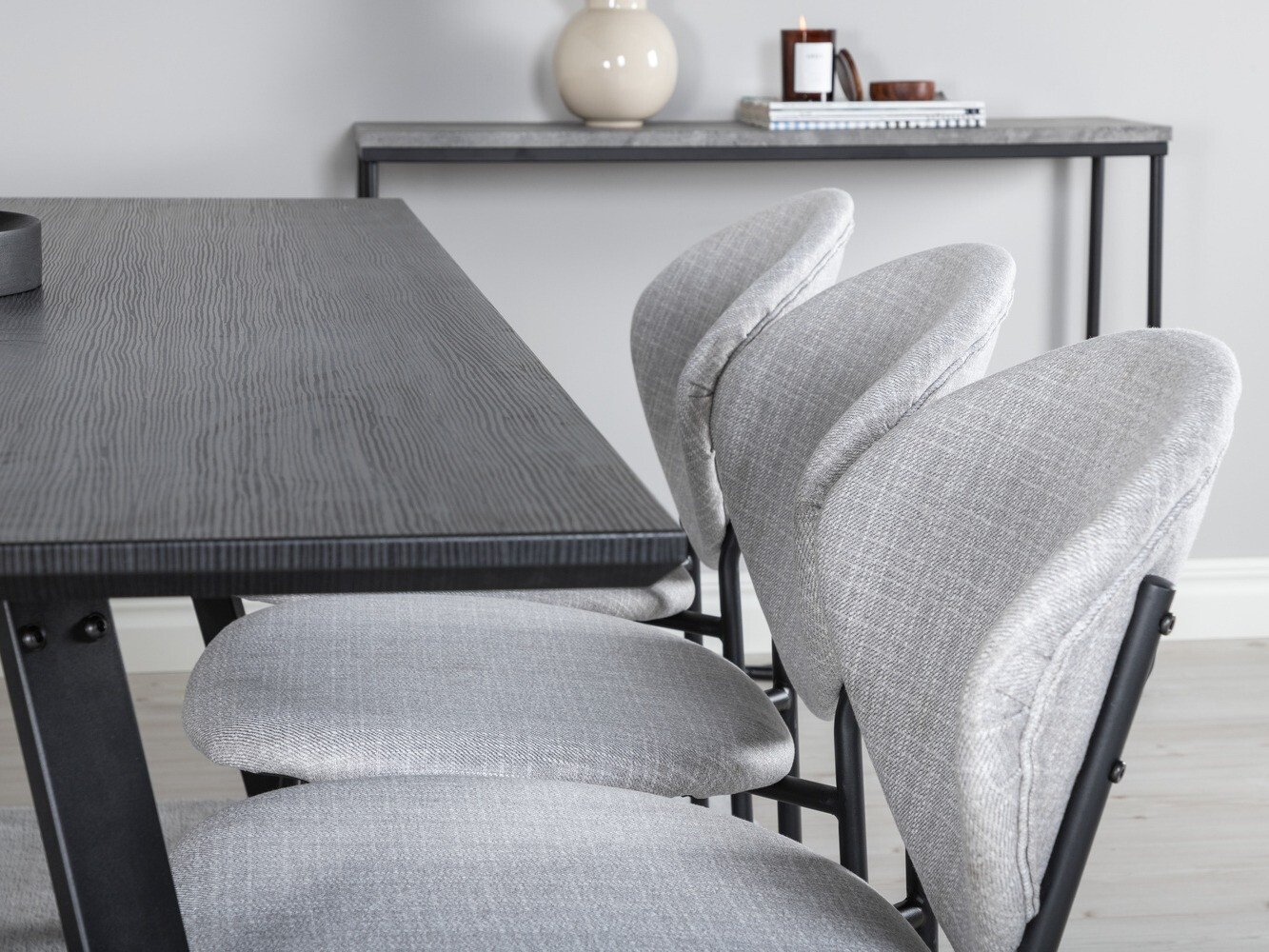 Table Dallas 372 (Black)