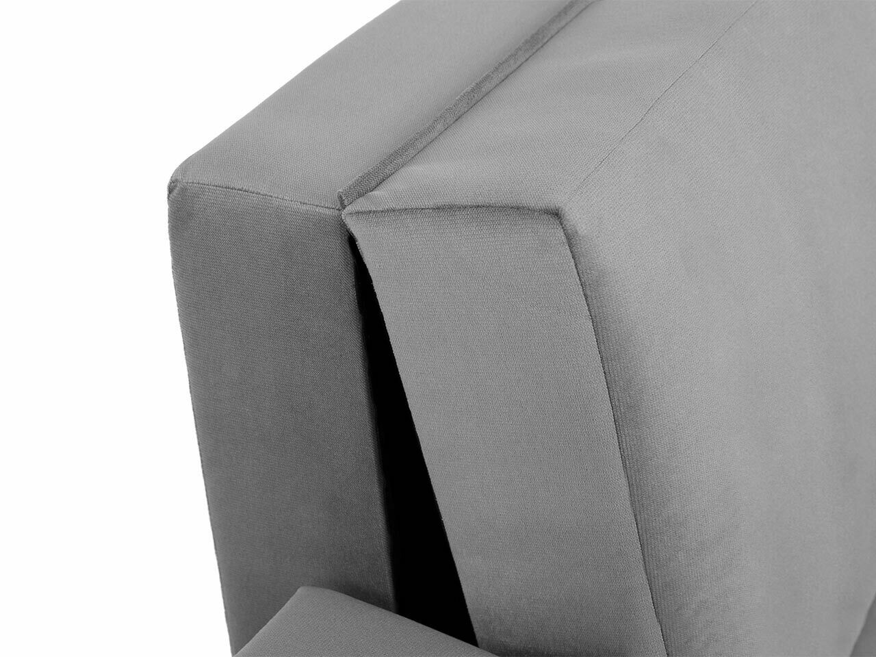 Armchair Lirael I (Mono 235)