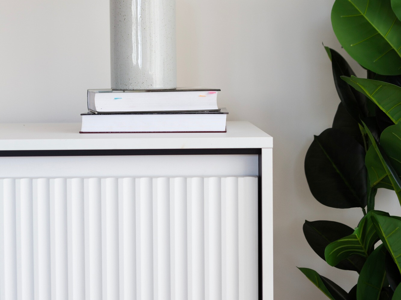 Sideboard Fernolu 102 (White + Black)