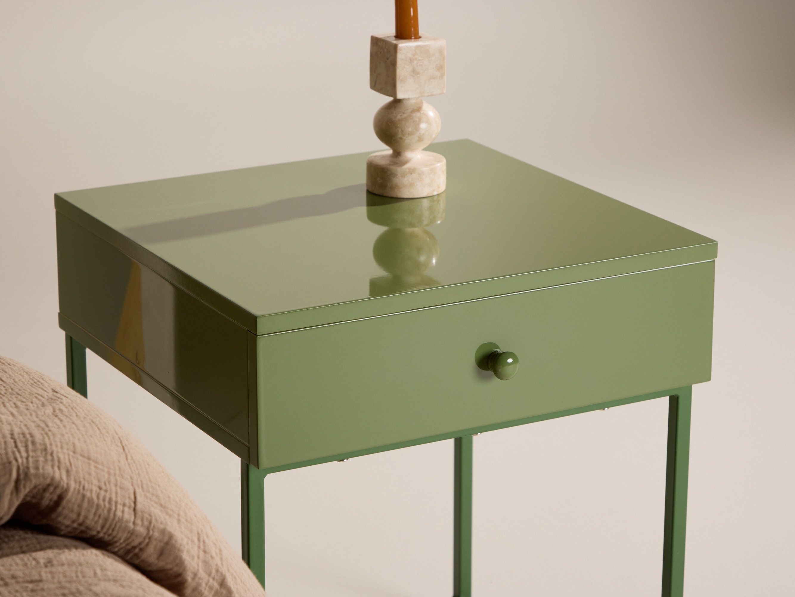 Bedside table Evasevu 104 (Green)