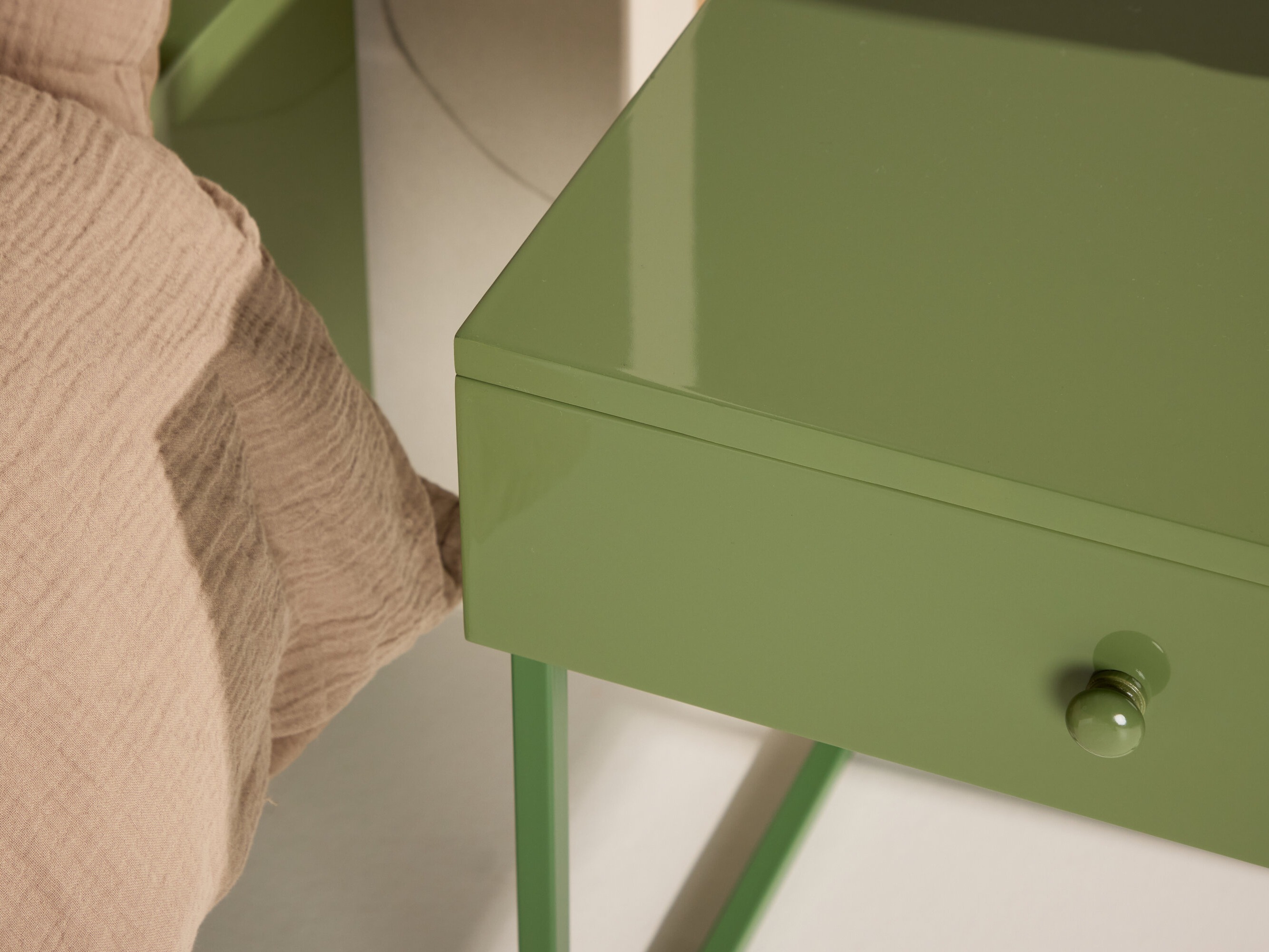 Bedside table Evasevu 104 (Green)