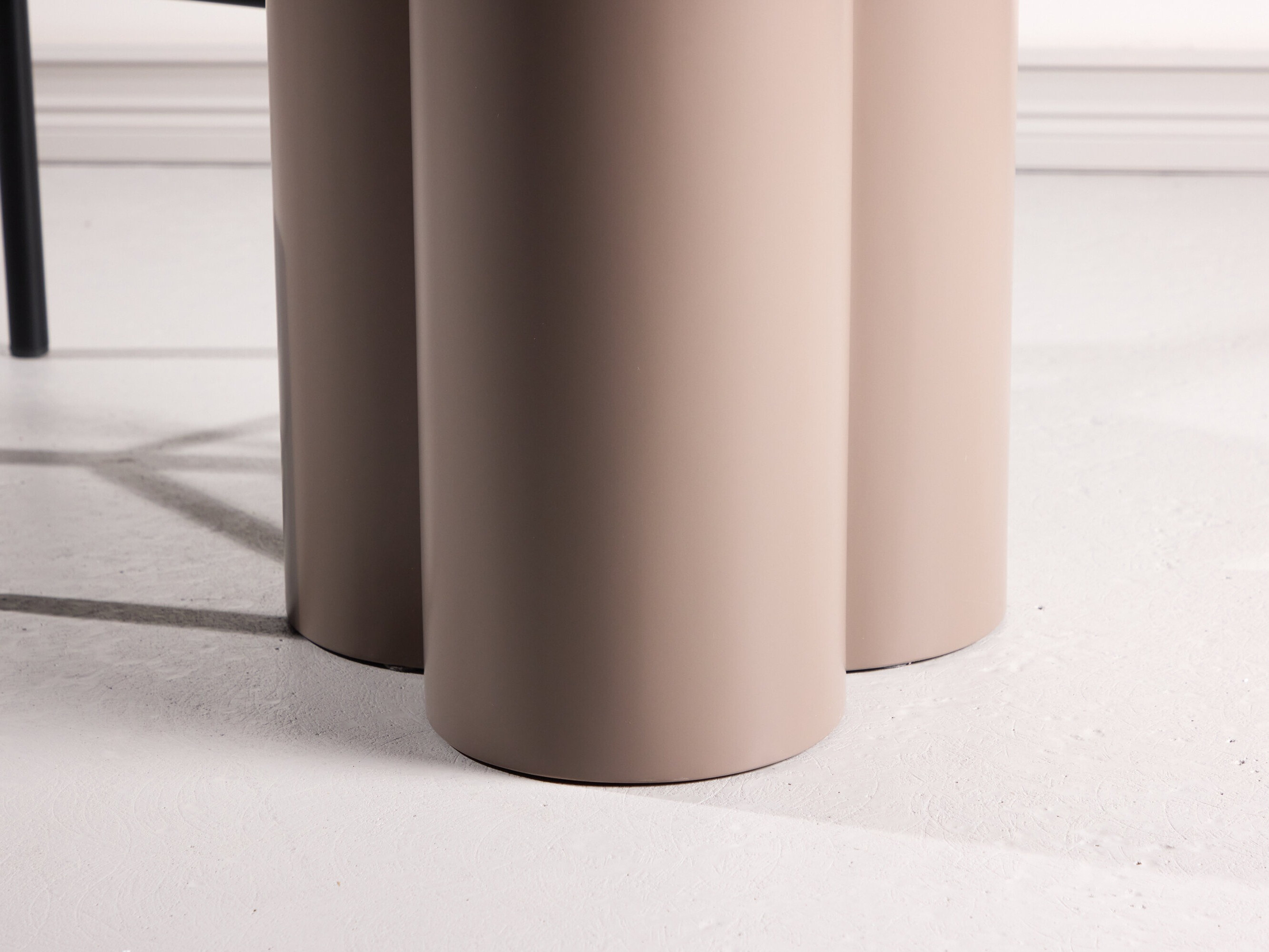 Table Dallas 4446 (Dark brown)